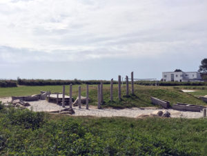 Åkrogens legeplads med forhindsbane