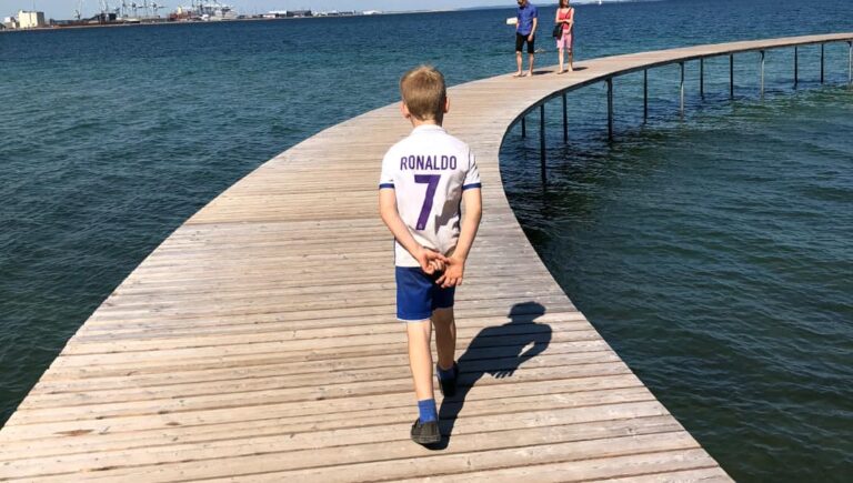 Den uendelige bro af Børnenes Aarhus