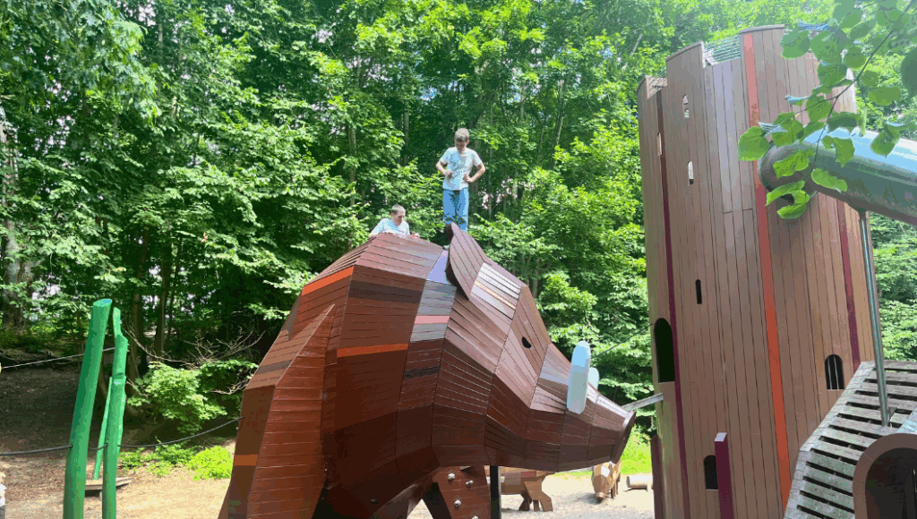 De fem Halders legeplads