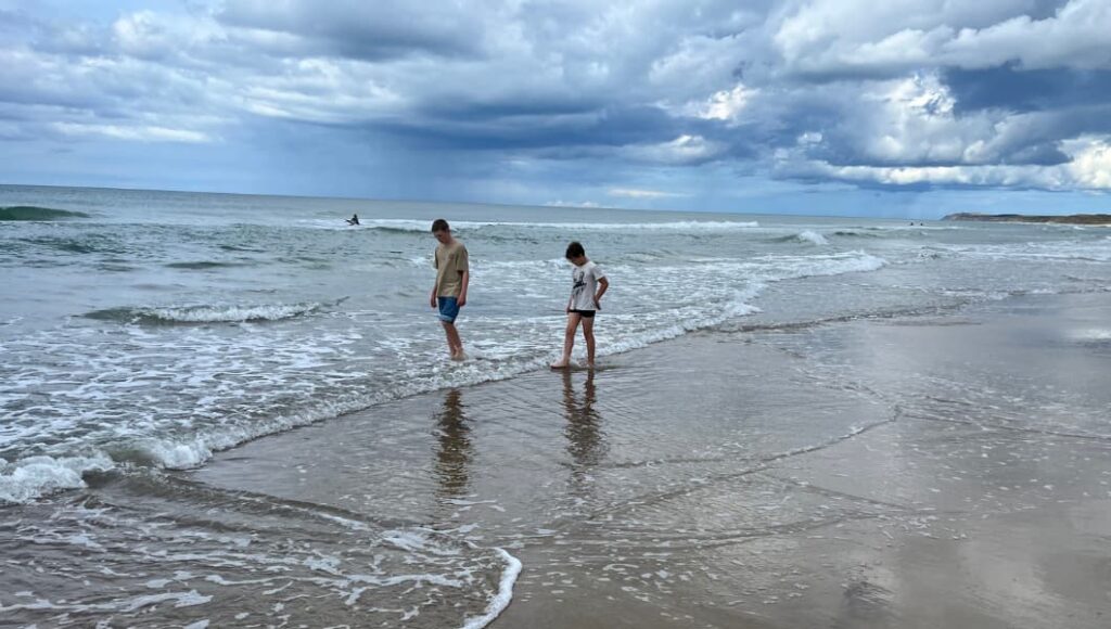 Drenge ved Vesterhavet