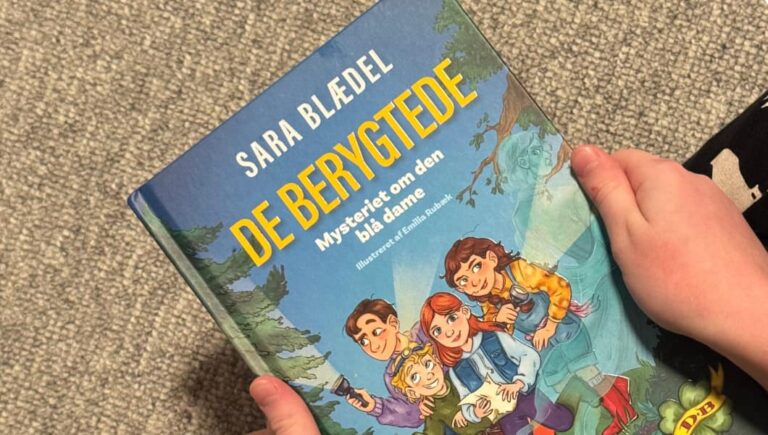 Anmeldelse - De berygtede af Sara Blædel